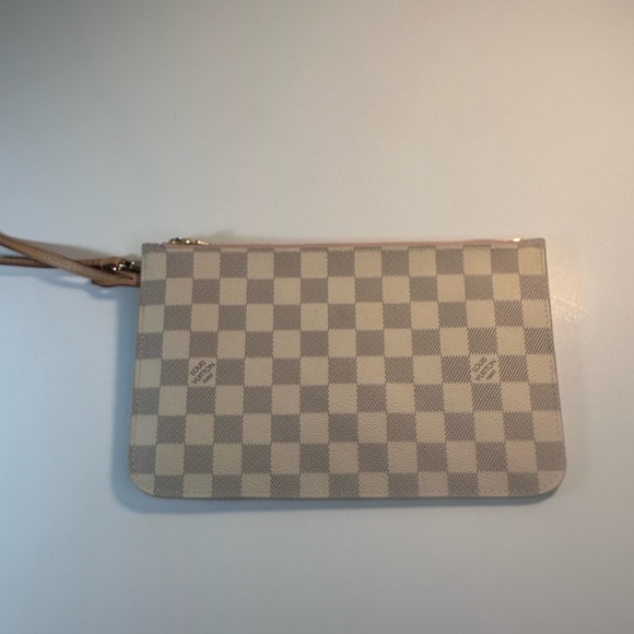 Louis Vuitton Damien Azur Zip Wristlet Pouch Cream, Pink Interior LV Clutch - Picture 2 of 14